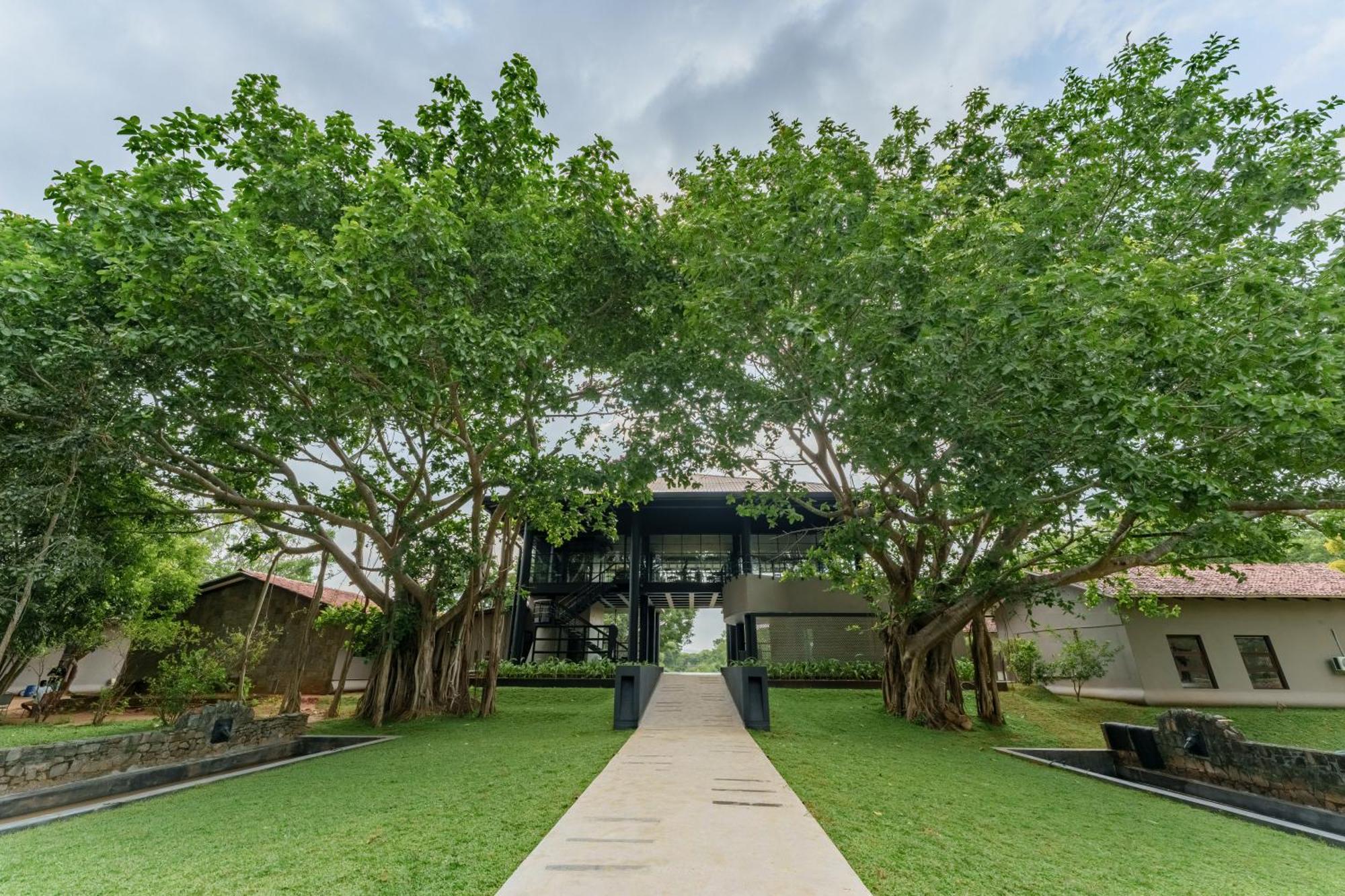 Ayugiri Ayurveda Wellness Resort Sigiriya Exterior photo